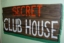 secret_clubhouse3