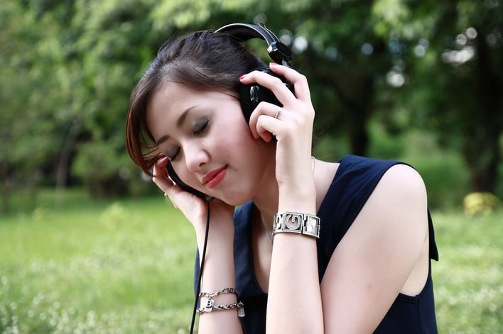 9 weird hacks to help you focus.jpg