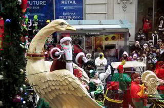 Macys Santa.jpg
